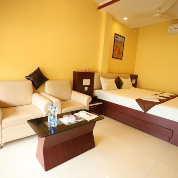 Golden View Resort And Restaurant Tajpur Exterior foto