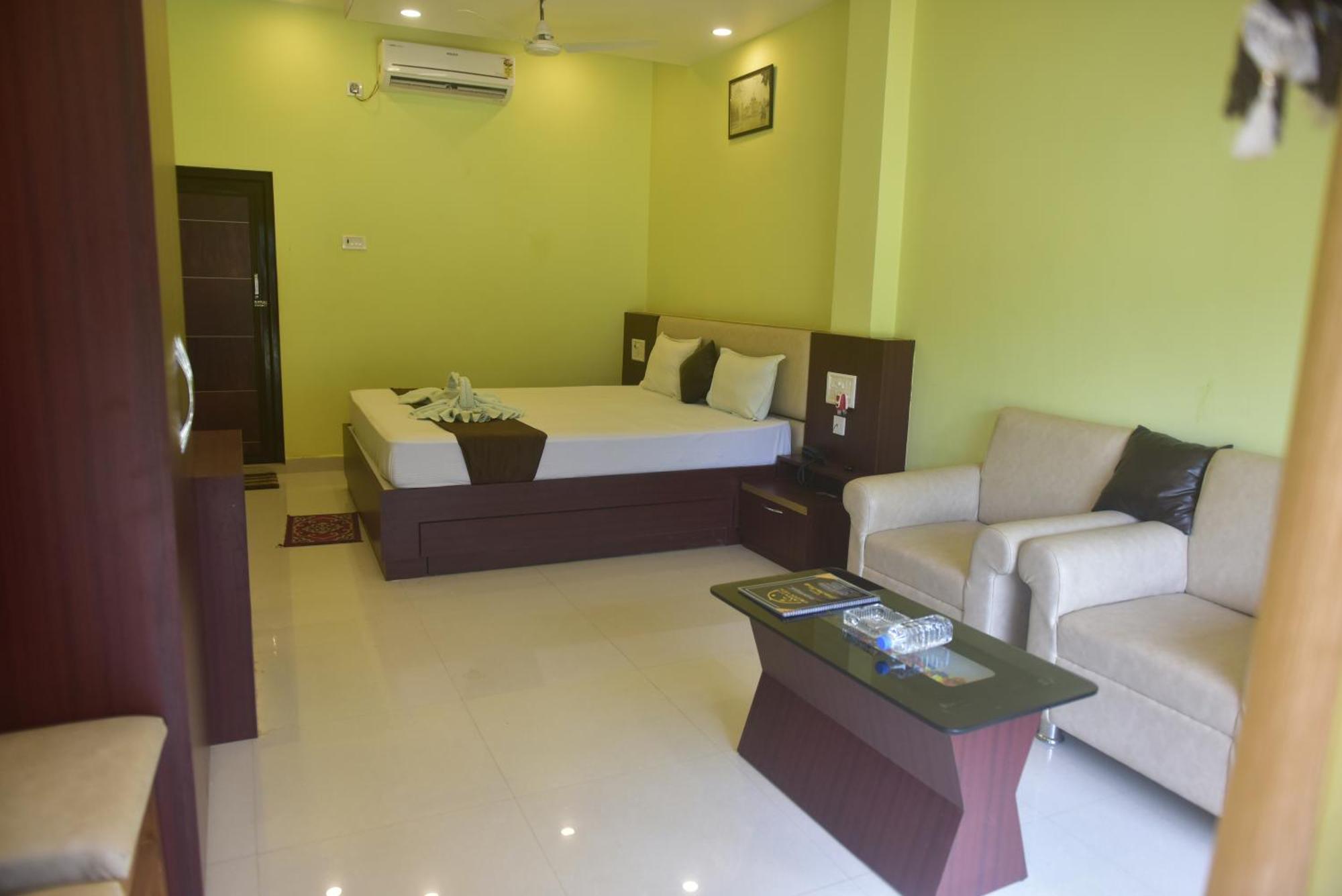 Golden View Resort And Restaurant Tajpur Exterior foto