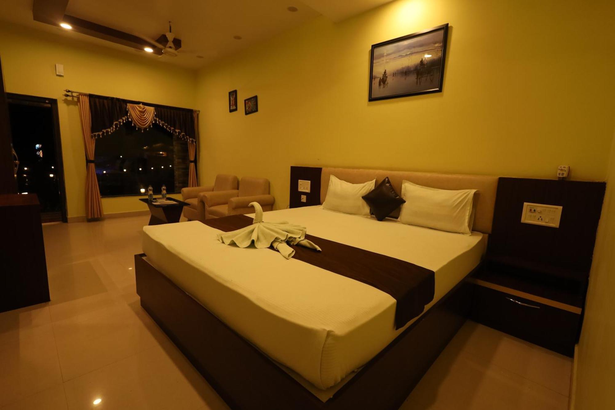 Golden View Resort And Restaurant Tajpur Exterior foto